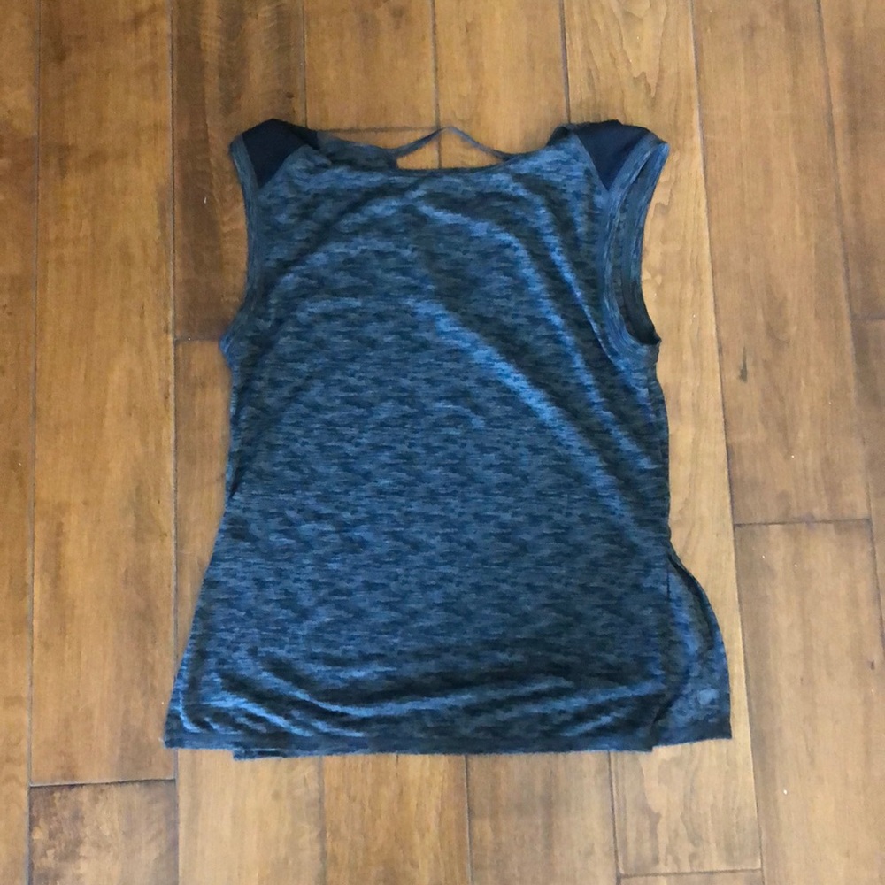 Zella top
